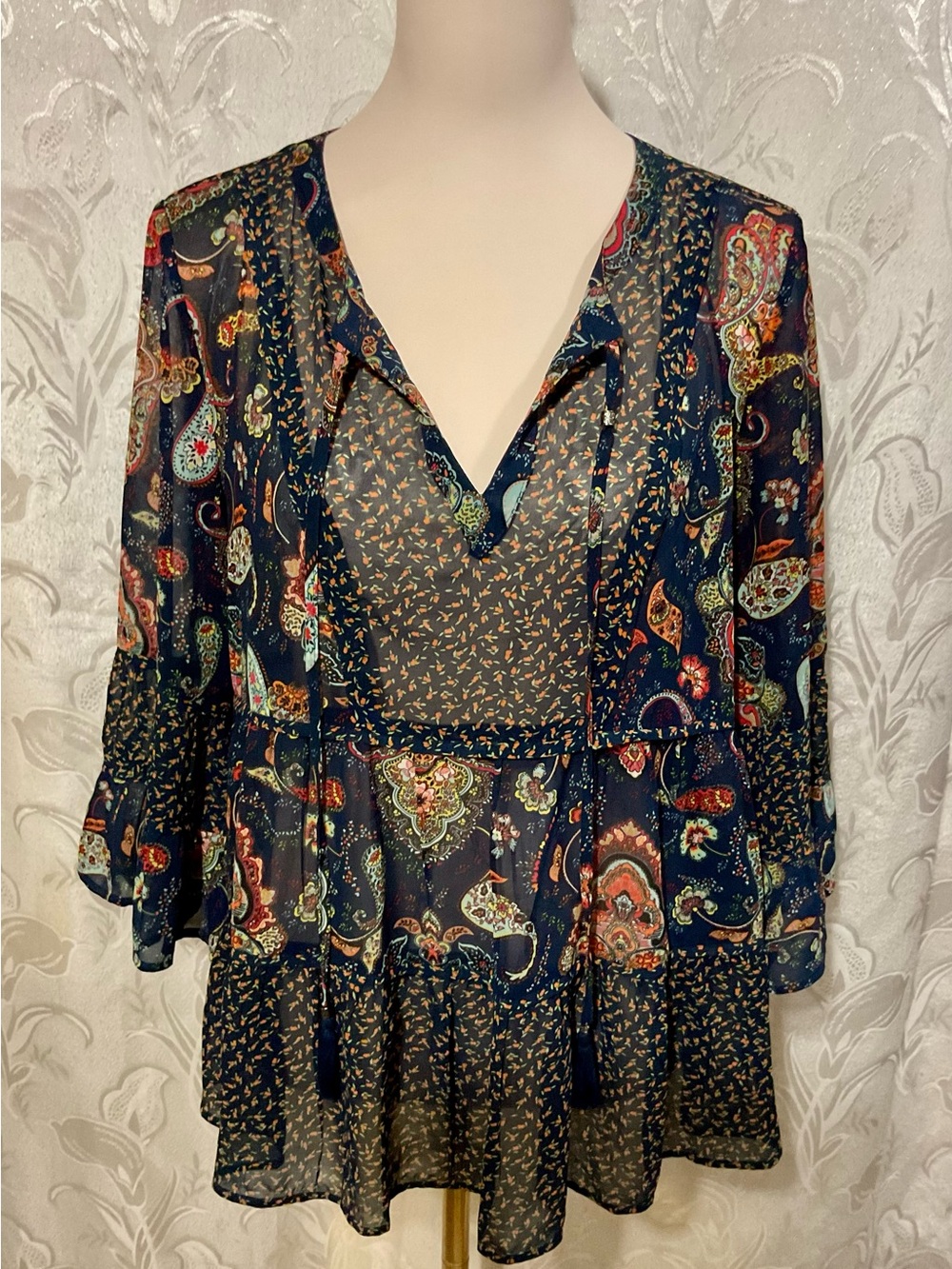 DR2 Boho Mixed Paisley Floral Tie Neck Chiffon Tunic Top M